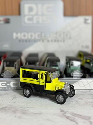 CARRO DE FERRO PARA COLECIONADOR DIVERSOS