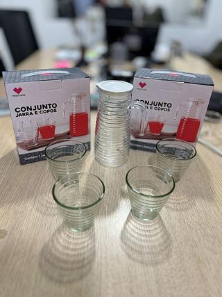 CONJUNTO JARRA E COPOS 5 PÇS JARRA 900ML COPOS 220ML