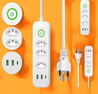 EXTENSÃO 3 TOMADAS 3UBS CABO 2 METROS 2500 W